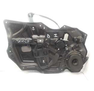 ELEVALUNAS DELANTERO...