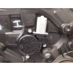 ELEVALUNAS DELANTERO... 2