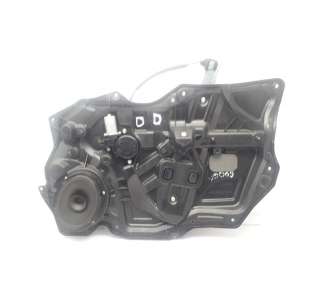 ELEVALUNAS DELANTERO...