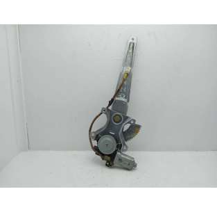 ELEVALUNAS TRASERO...