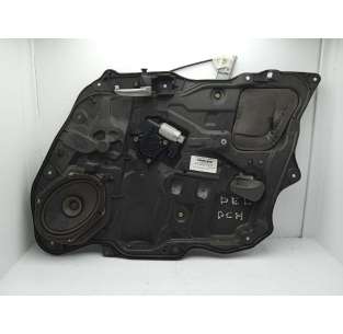 ELEVALUNAS DELANTERO...