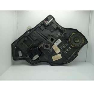 ELEVALUNAS TRASERO...