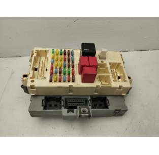 CAJA RELES / FUSIBLES ALFA...