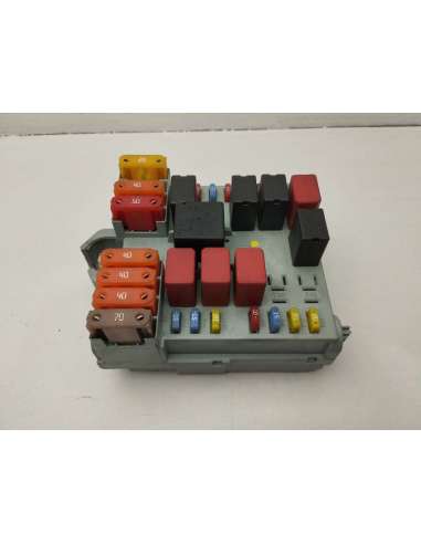 CAJA RELES / FUSIBLES ALFA ROMEO...