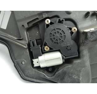 ELEVALUNAS TRASERO... 2