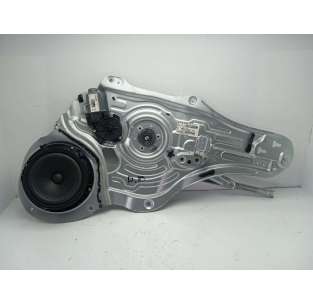 ELEVALUNAS DELANTERO...