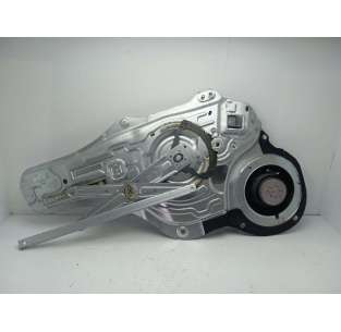 ELEVALUNAS DELANTERO... 2