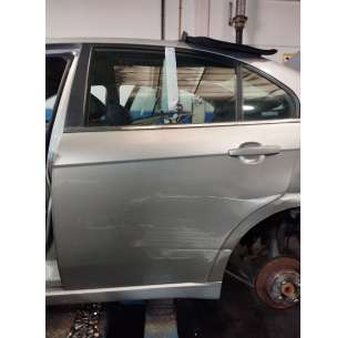 PUERTA TRASERA IZQUIERDA -...