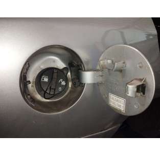 TAPA EXTERIOR COMBUSTIBLE... 2