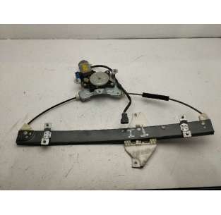 ELEVALUNAS TRASERO...