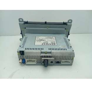 SISTEMA AUDIO / RADIO CD -... 2