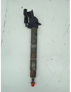 Recambio de inyector para toyota yaris active referencia OEM IAM 236700W020 BOSCH 