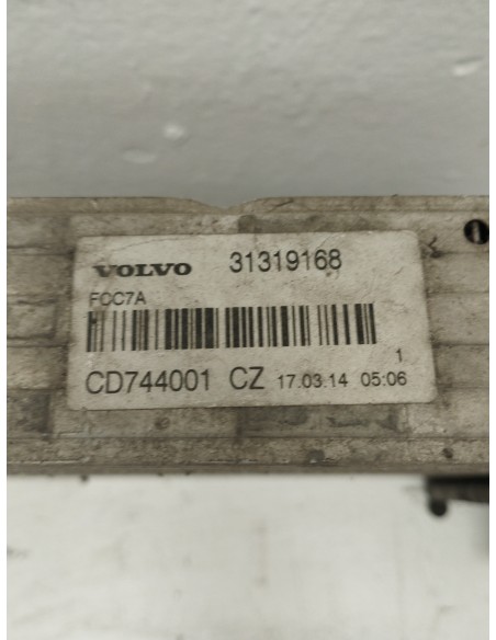 Recambio de intercooler para volvo v40 kinetic referencia OEM IAM 31319168  