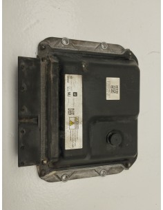Recambio de centralita motor uce para opel zafira b edition ´´111 jahre´´ referencia OEM IAM 55572800  
