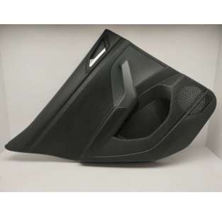 GUARNECIDO PUERTA TRASERA...