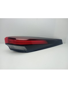 Recambio de piloto trasero derecho para toyota c-hr (ax2t) hybrid advance referencia OEM IAM 81550F4200  