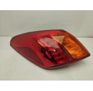 PILOTO TRASERO IZQUIERDO -...