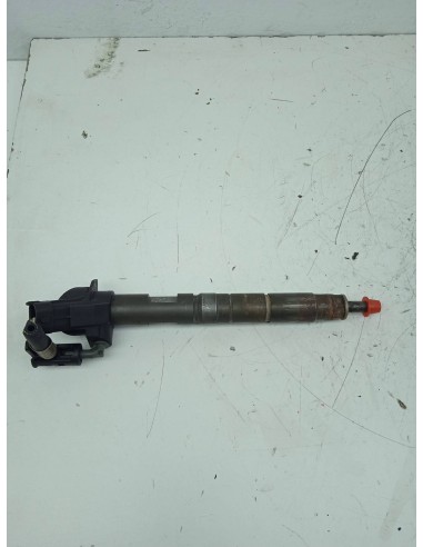 Recambio de inyector para toyota yaris active referencia OEM IAM 236700W020 BOSCH 