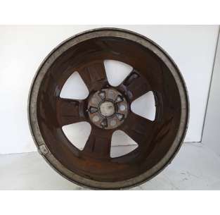 LLANTA FORD FOCUS BERLINA... 2