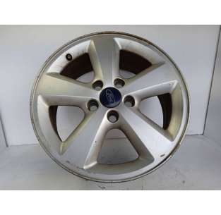LLANTA FORD FOCUS BERLINA...