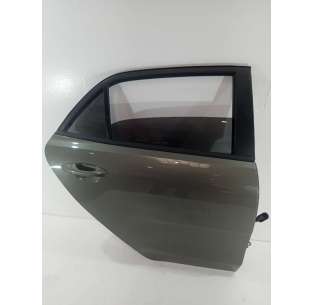 PUERTA TRASERA DERECHA KIA...