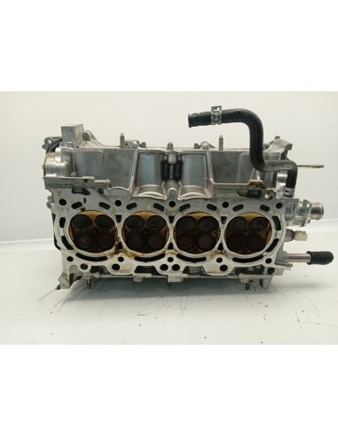 Recambio de culata para toyota auris hybrid active referencia OEM IAM 1110109435  