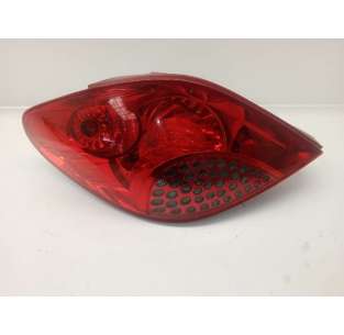 PILOTO TRASERO IZQUIERDO...