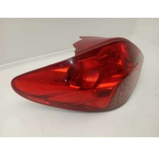 PILOTO TRASERO IZQUIERDO... 2