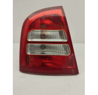 PILOTO TRASERO IZQUIERDO...