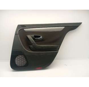 GUARNECIDO PUERTA TRASERA...