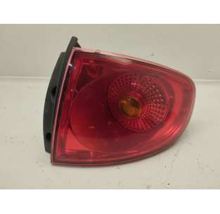 PILOTO TRASERO DERECHO -...