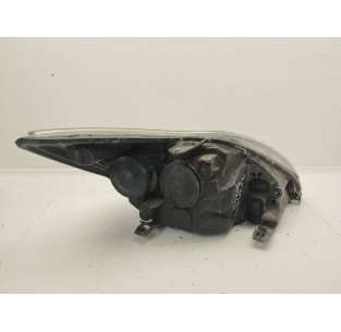 FARO IZQUIERDO FORD FOCUS... 2