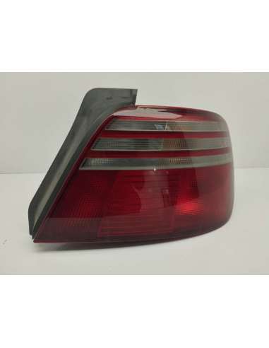 PILOTO TRASERO DERECHO HONDA ACCORD...