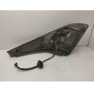 PILOTO TRASERO DERECHO... 2