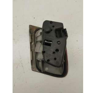 PILOTO TRASERO DERECHO... 2