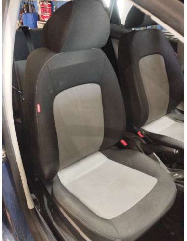 ASIENTO DELANTERO DERECHO - 818640 / S/R