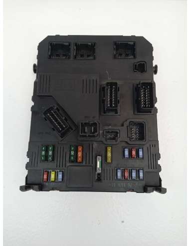 CAJA RELES / FUSIBLES - 818937 /...