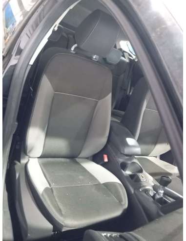ASIENTO DELANTERO DERECHO - 819029