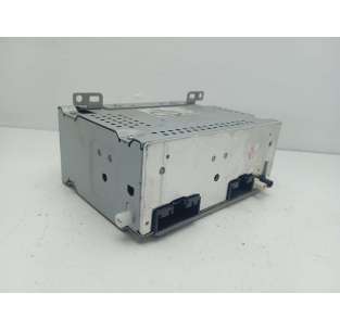 SISTEMA AUDIO / RADIO CD -... 2