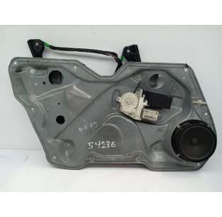 ELEVALUNAS DELANTERO...