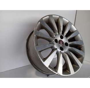 LLANTA - 818261 / 735416000 2