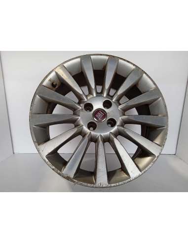 LLANTA - 818263 / 735416000
