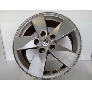 LLANTA RENAULT MEGANE III...