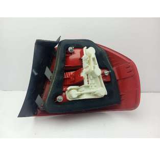 PILOTO TRASERO IZQUIERDO... 2