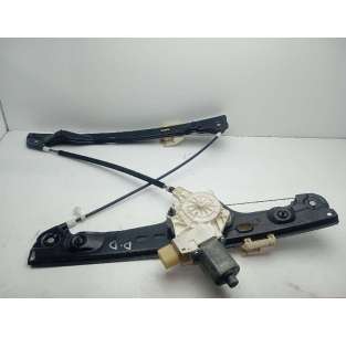 ELEVALUNAS DELANTERO...