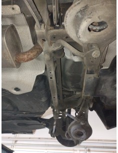 Recambio de puente trasero para volvo v40 kinetic referencia OEM IAM 31406223  