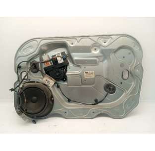 ELEVALUNAS DELANTERO...