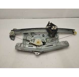 ELEVALUNAS DELANTERO... 2