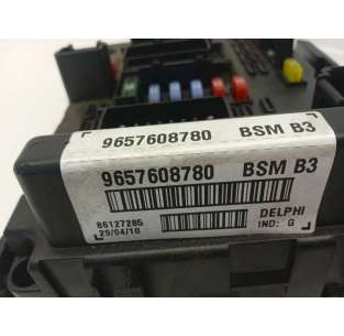 CAJA RELES / FUSIBLES... 2