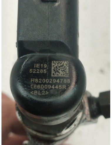 Recambio de inyector para renault megane iii berlina 5 p dynamique referencia OEM IAM 8200380253  